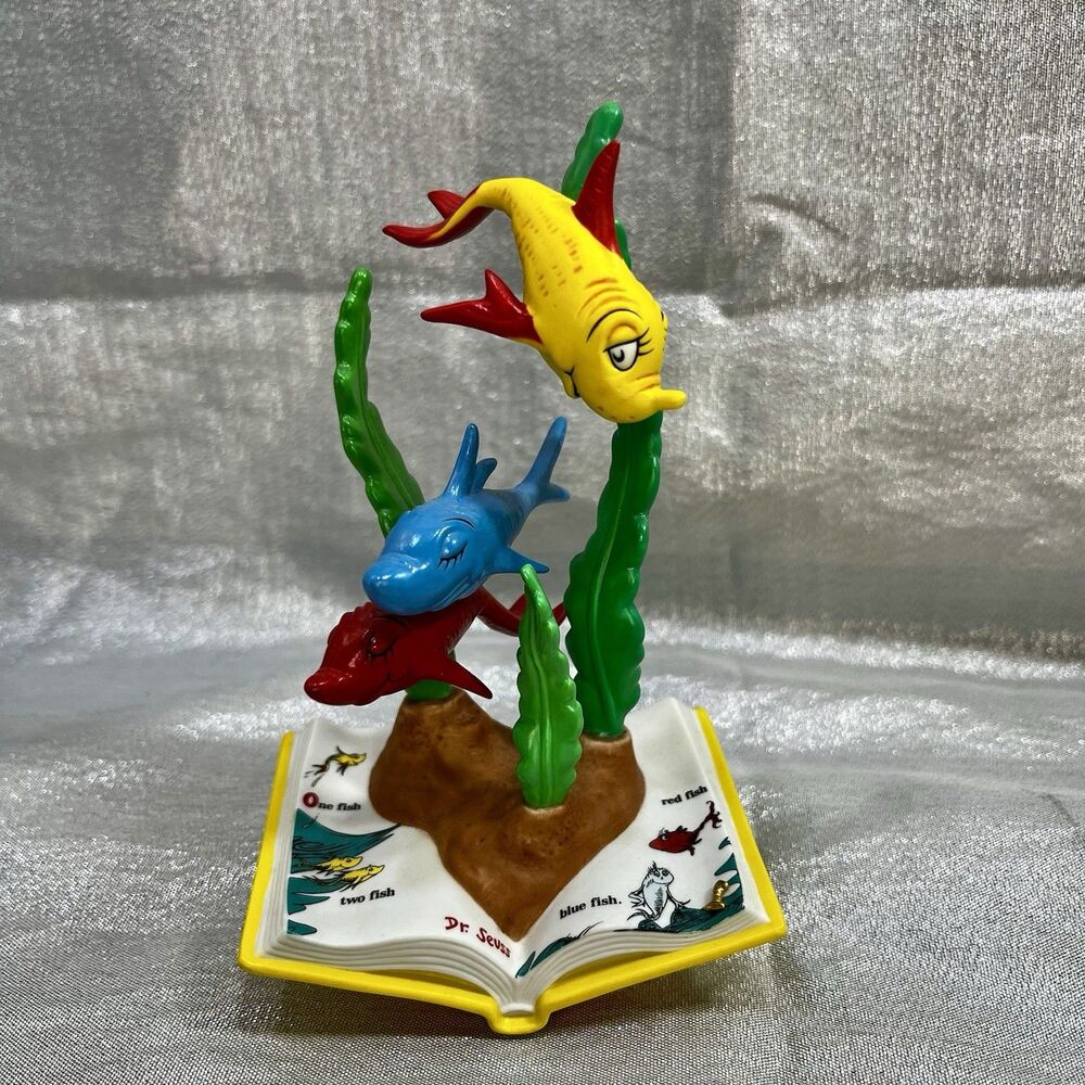 MINT Vintage 2000 Hallmark DR. SEUSS "RED FISH BLUE FISH "  Figurine 1E 095A